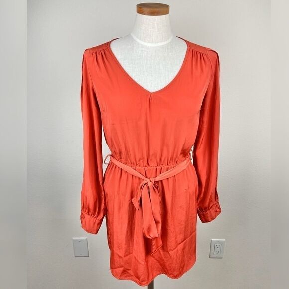Lulu’s Tie Waist Dress - Picture 1 of 5